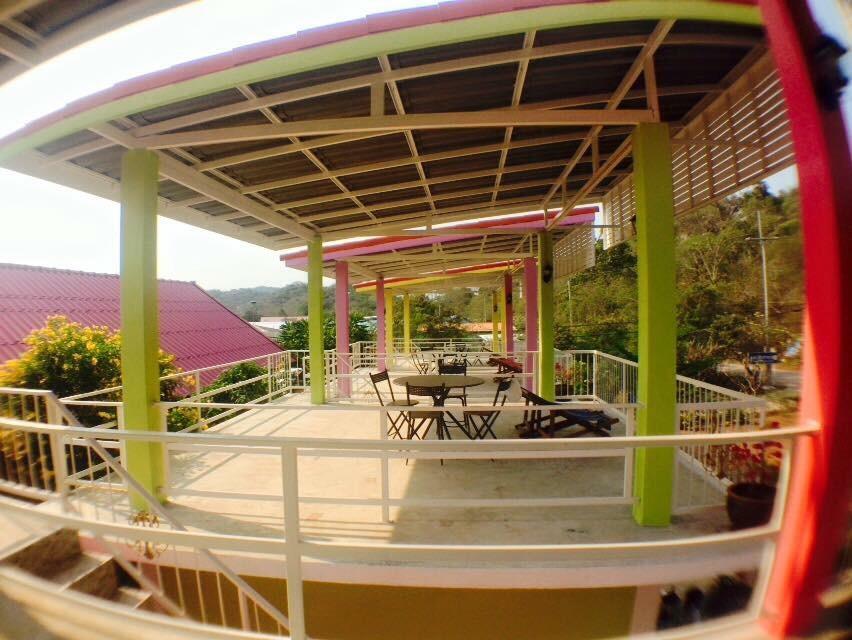 Maiyok Resort Koh Si Chang Exteriör bild