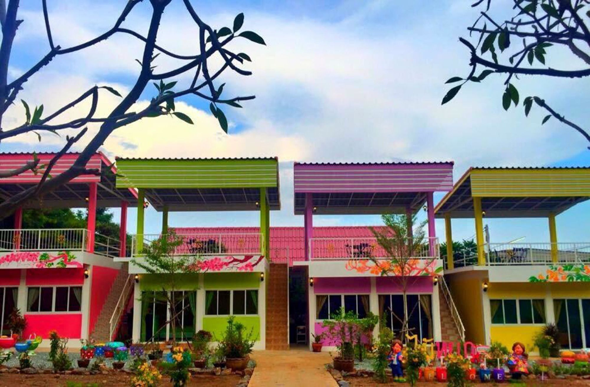 Maiyok Resort Koh Si Chang Exteriör bild
